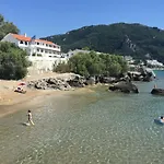 公寓 Sebastian's - Agios Gordios 阿齐欧斯·贡多斯