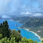 Daire Sebastian's Family And Taverna - Agios Gordios *